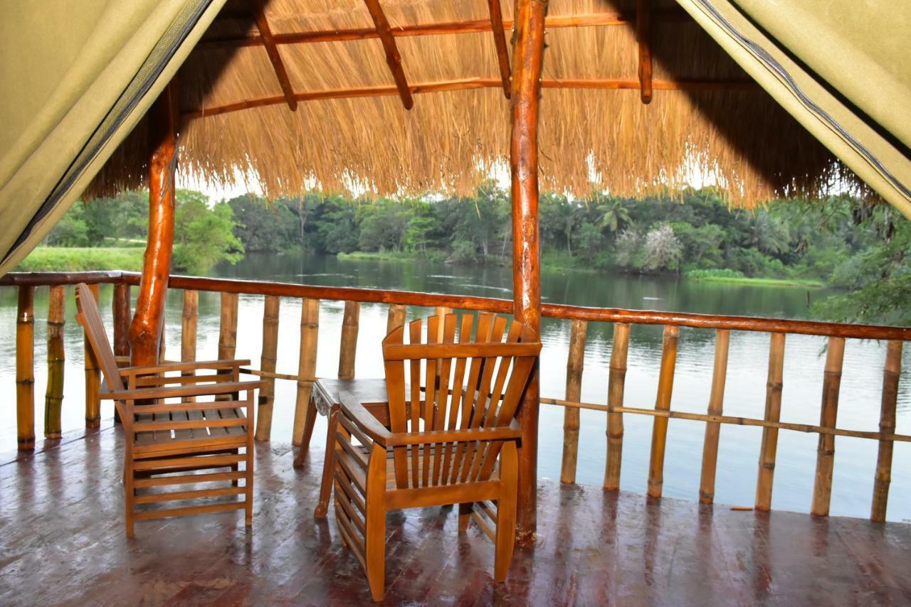 Pelican Lake Udawalawe Luaran gambar