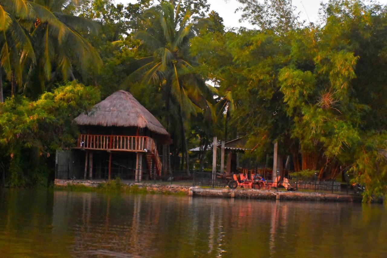 Pelican Lake Udawalawe Luaran gambar